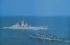 日本摄影师镜头下的中国海军勇姿：133重庆舰冲向伏龙芝号巡洋舰