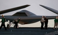 美国海军加速推进重型舰载无人机项目